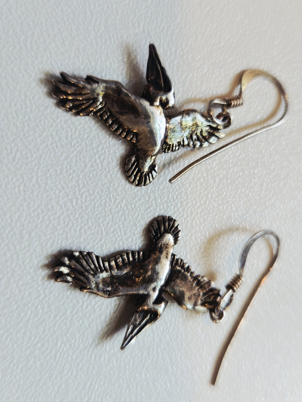 Silver Tonef Bird Dangle Earrings - Bird Design Earrings in Silver